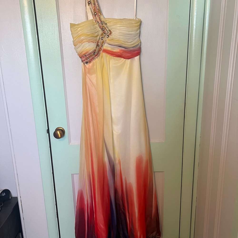 Elegant One-Shoulder Ombre Gown